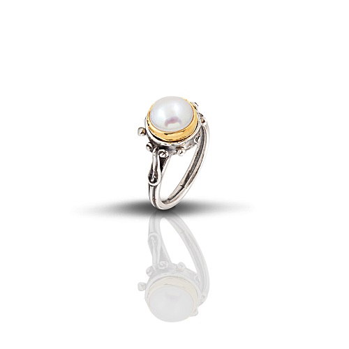 Ring with Pearl D265