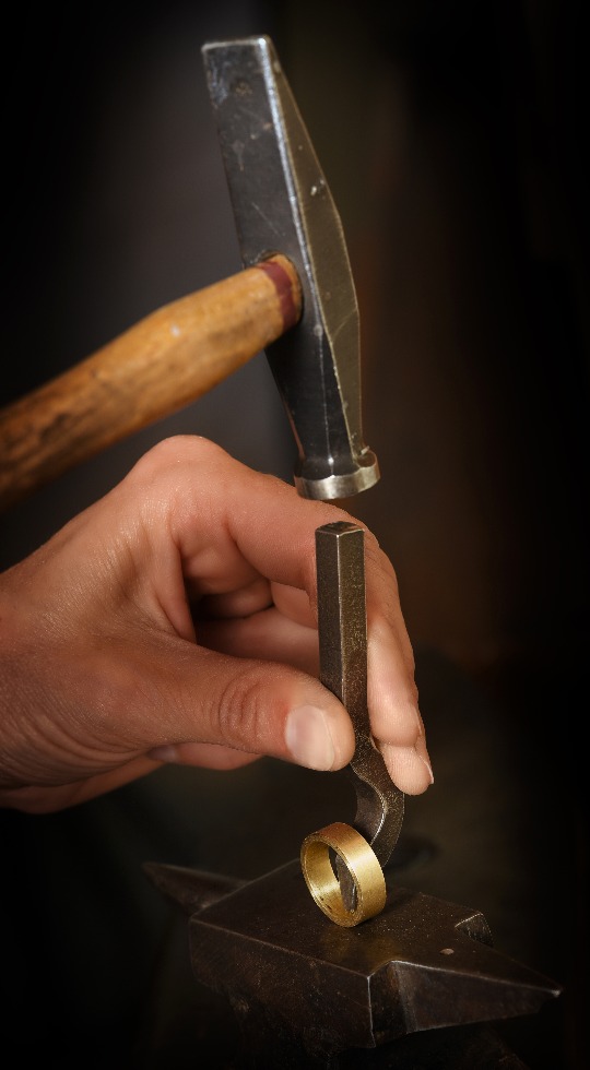 Allure Jewels blacksmith making gold ring